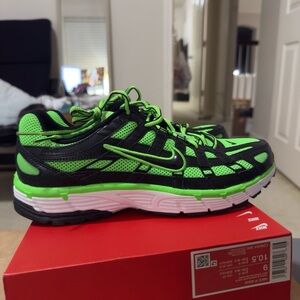 NIKE P-6000 MENS SIZE 9 - BRAND NEW WITH BOX - LIMITED EDITION